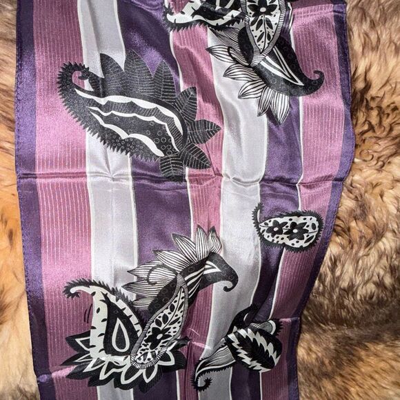 Vintage Oscar de la Renta Silk Oblong Scarf | Purple Black Paisley Stripe | Made - Picture 11 of 16
